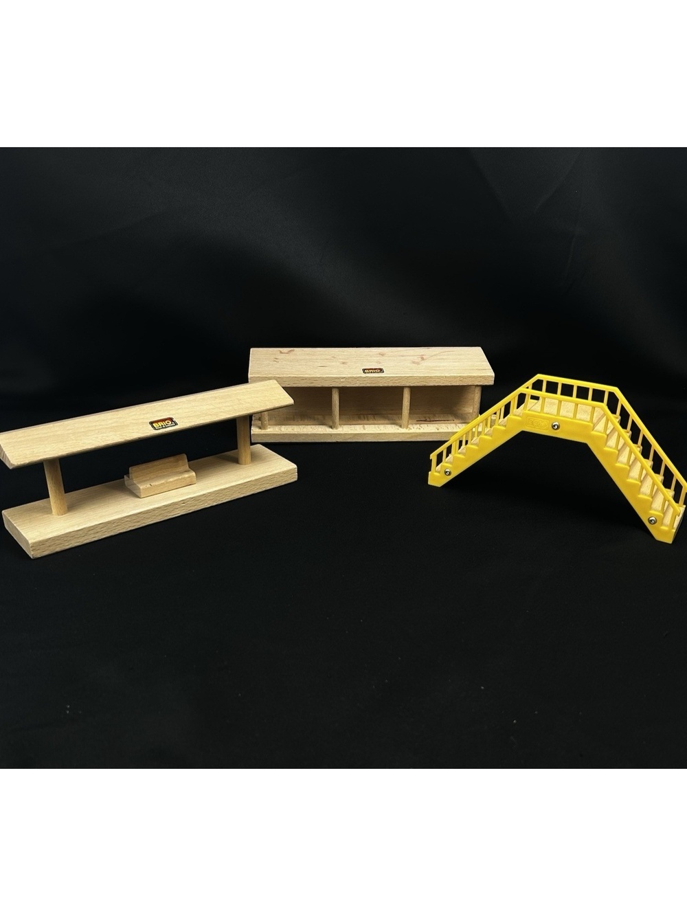 Vtg Brio Platform Station 33368 Mountain Tunnel 33358 Footbridge 33665 Read